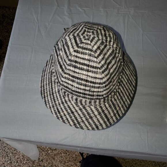 Vintage 1950\'s Houndstooth‎ Cap Hat with Accent Matching Bow on Back